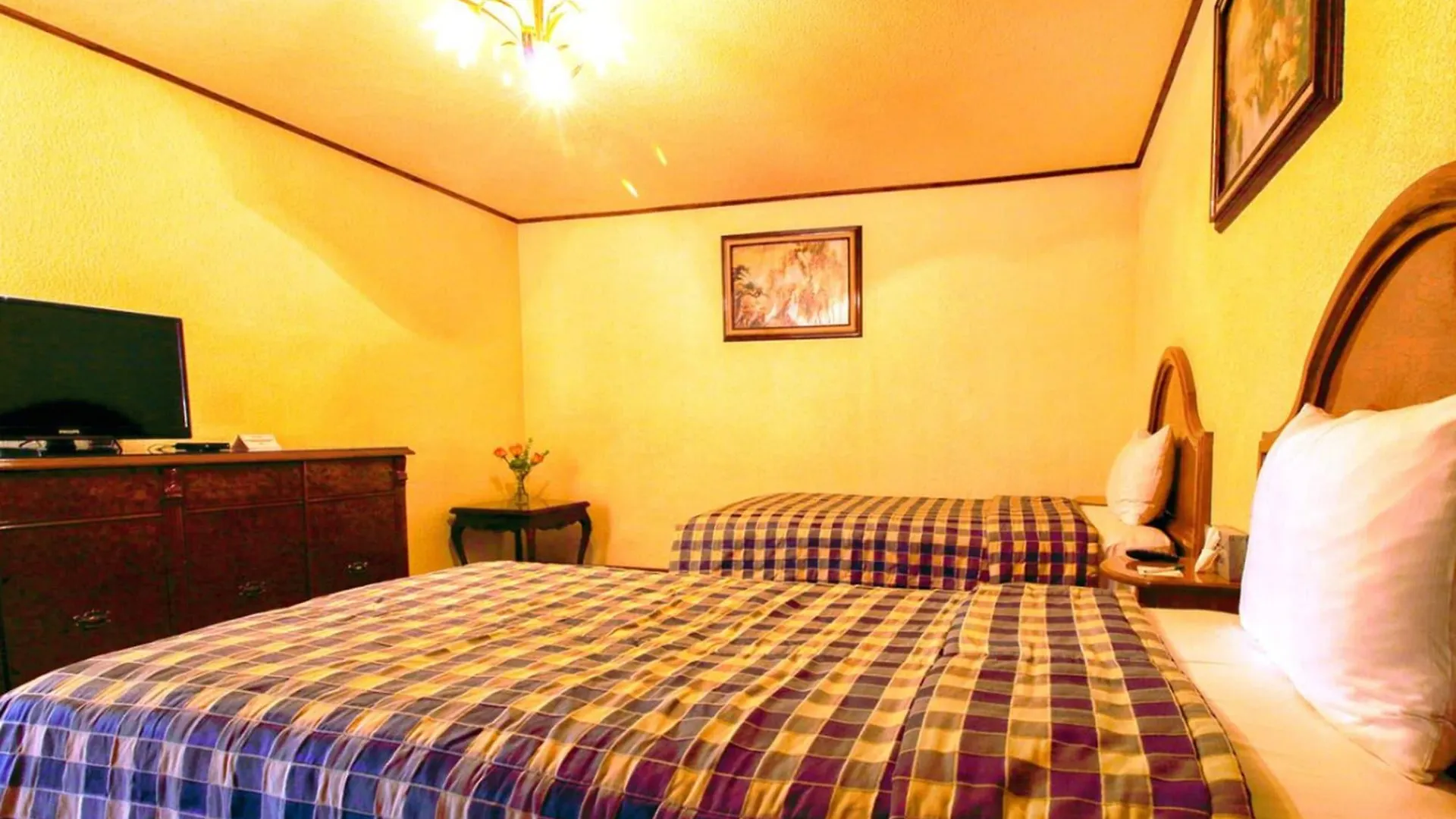 Hotel Lastra Puebla 4*,