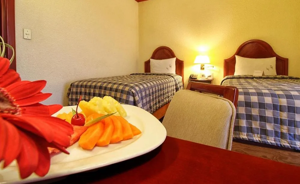 Hotel Lastra Puebla 4*,